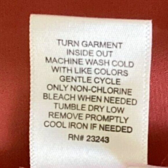 Bundle of 2 Soho New York & Co Sleeveless V-Neck Tops Sz M #348A - Picture 9 of 15